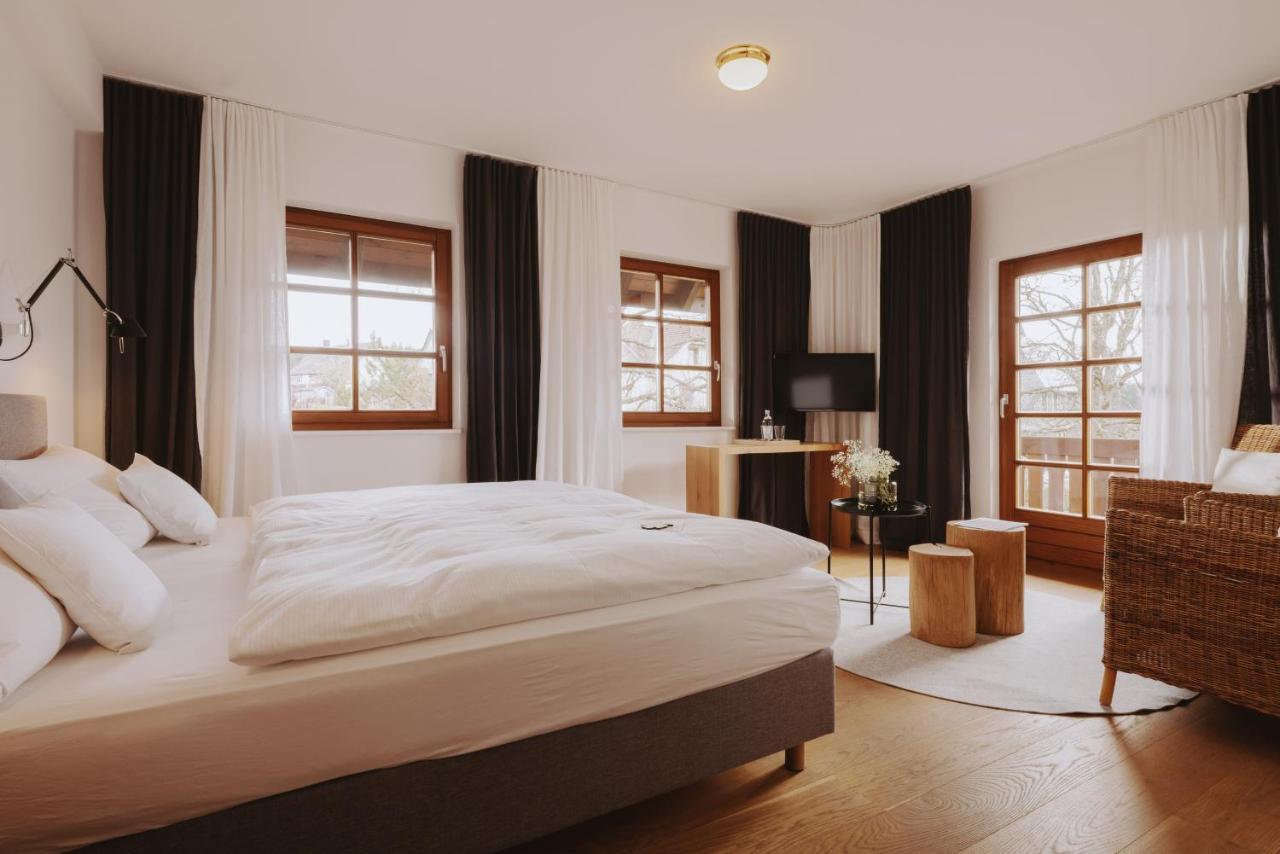 Der Hirschen Hotel Sankt Margen Phòng bức ảnh
